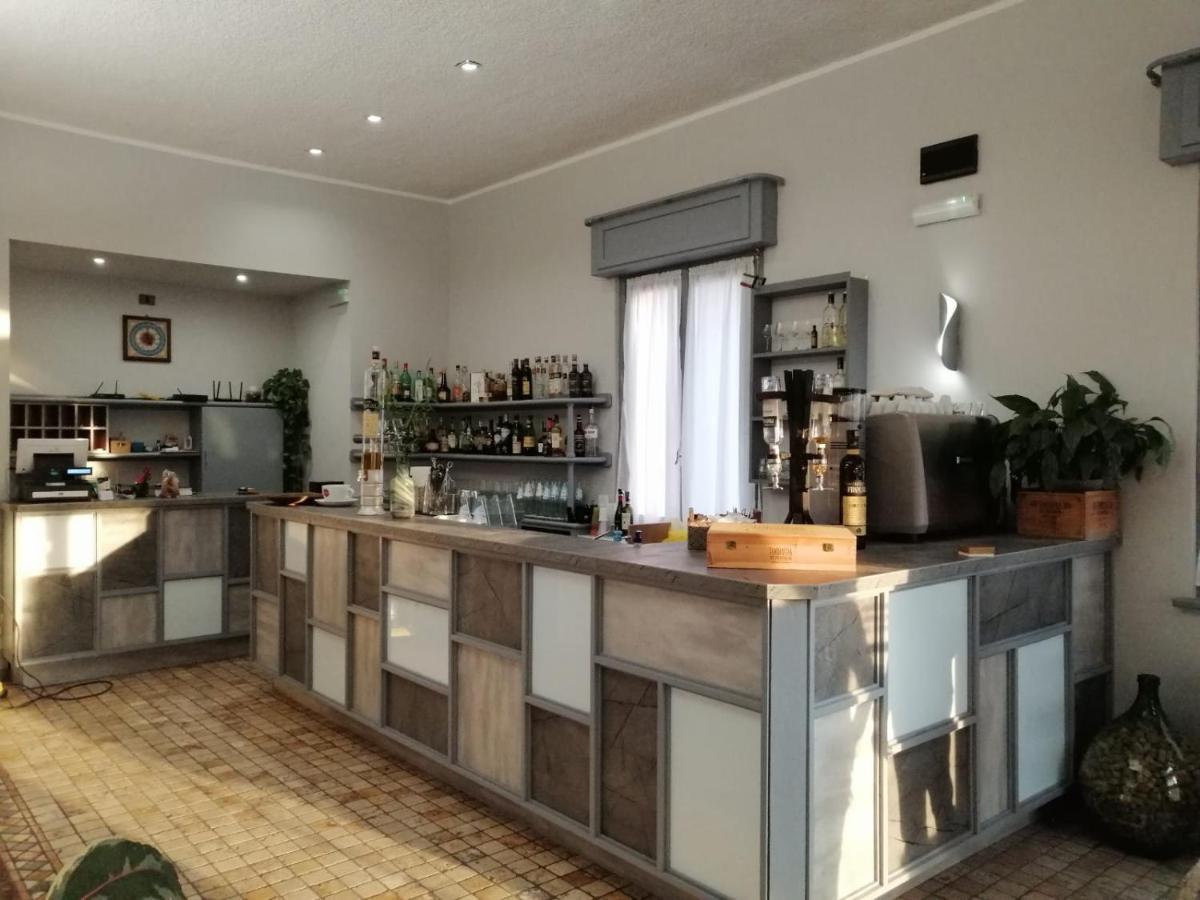 Villa Nasti Hotel Ristorante Canzo Dış mekan fotoğraf