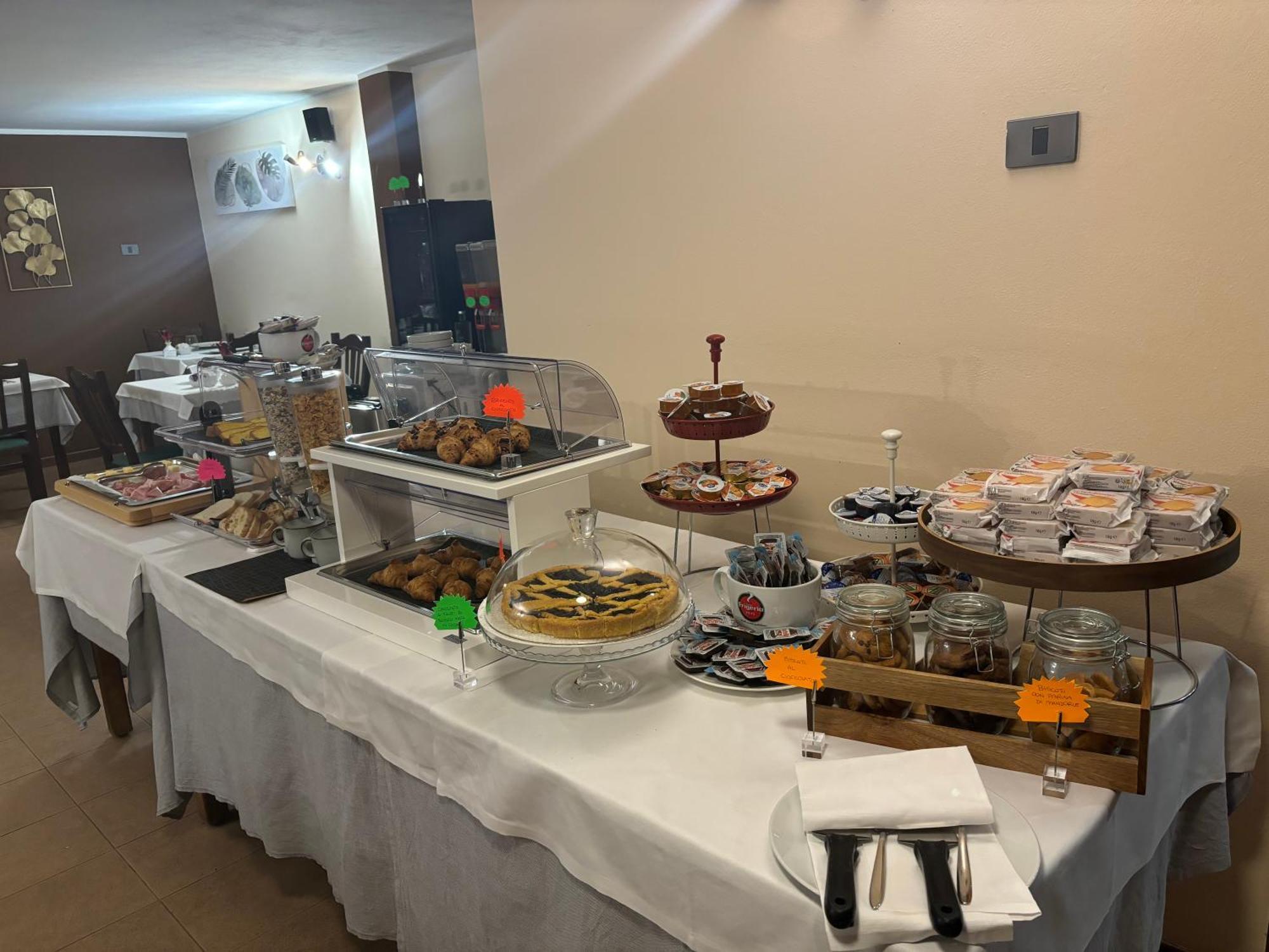Villa Nasti Hotel Ristorante Canzo Dış mekan fotoğraf