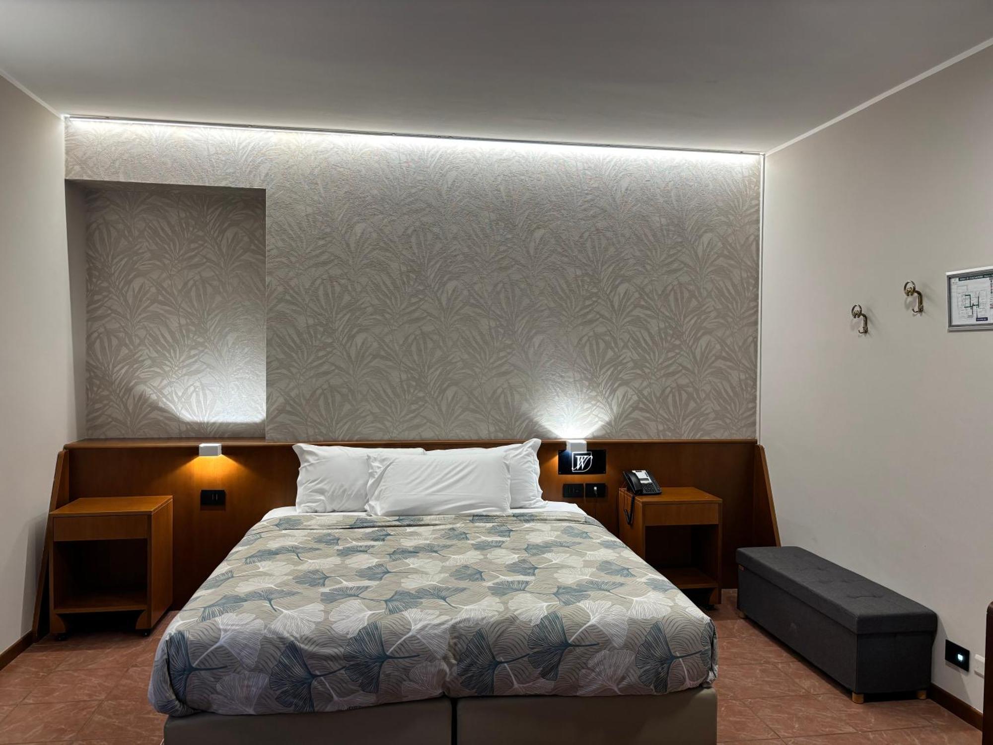 Villa Nasti Hotel Ristorante Canzo Dış mekan fotoğraf