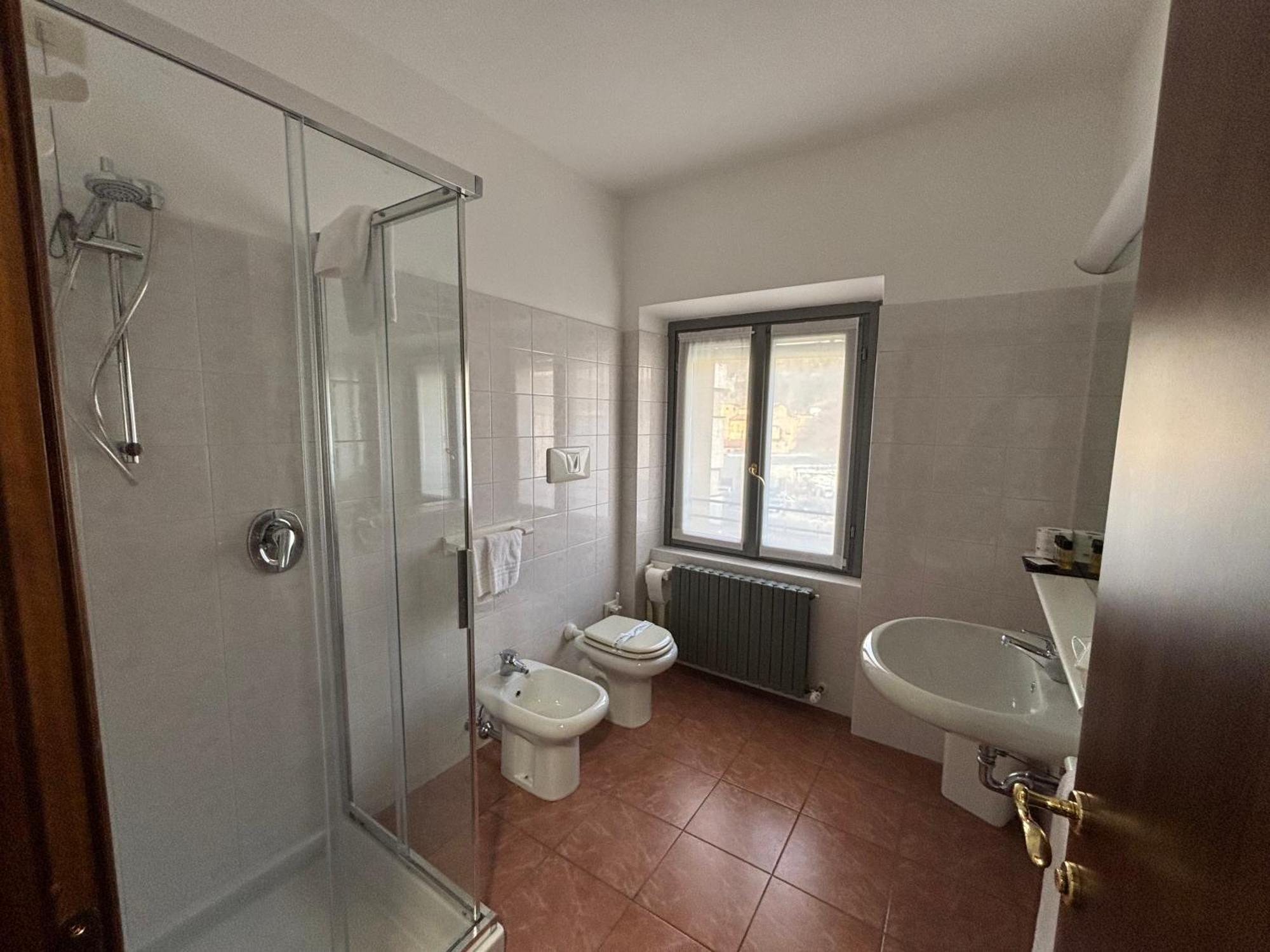 Villa Nasti Hotel Ristorante Canzo Dış mekan fotoğraf